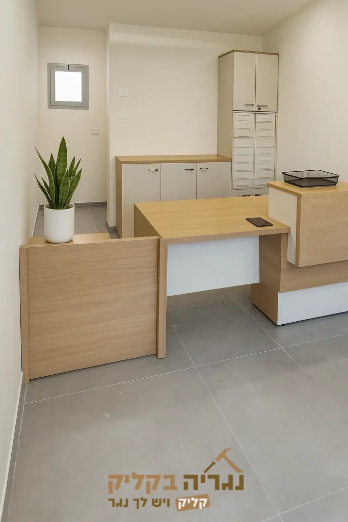 דלפק קבלה בהתאמה אישית – דגם ווד ליין